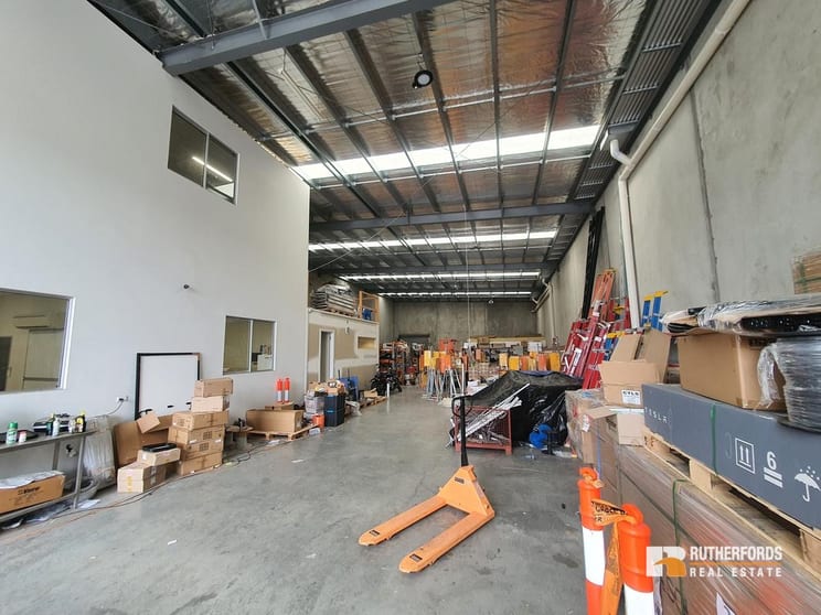 Click to view all images 96 Logistics Street Keilor Park VIC 3042 - Image 2