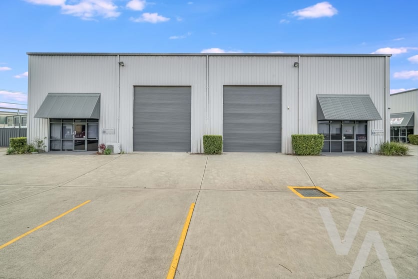 Click to view all images 7 & 8/33 Shipley Drive Rutherford NSW 2320 - Image 1