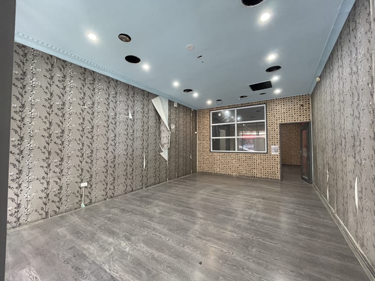 Click to view all images 7 Ware Street Fairfield NSW 2165 - Image 3