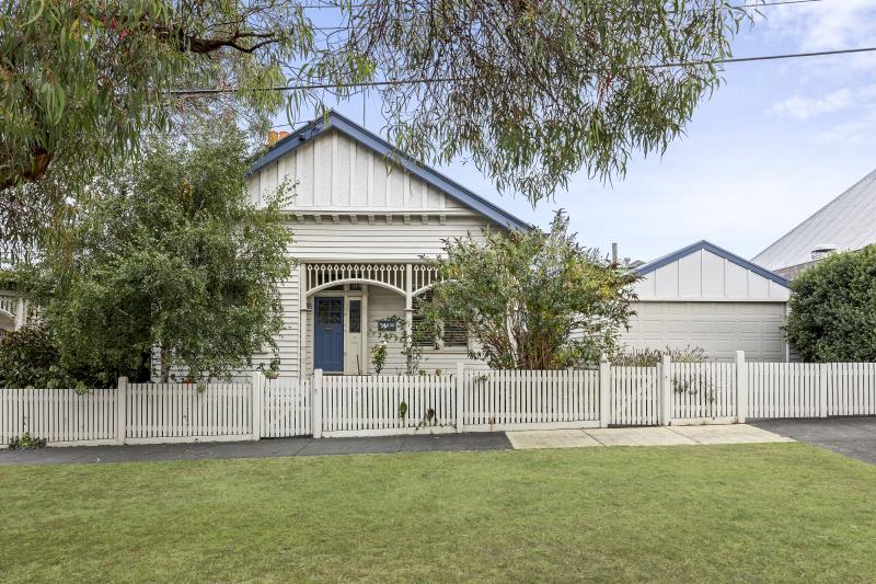 Click to view all images 308 Bellerine Street/308 Bellerine Street South Geelong VIC 3220 - Image 1