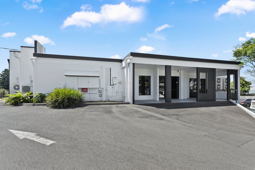 Click to view all images Tenancy 2/4 Tourist Road East Toowoomba QLD 4350 - Image 1