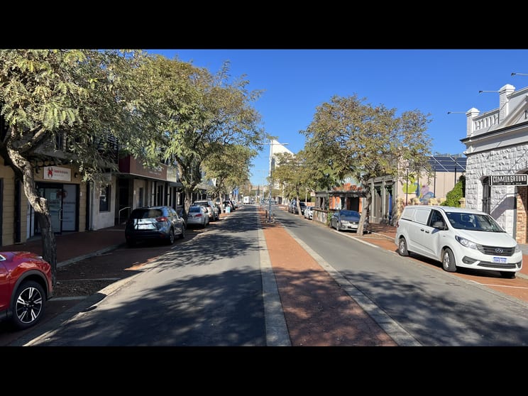 Click to view all images Unit 1 & 2/4 Victoria Street Bunbury WA 6230 - Image 2