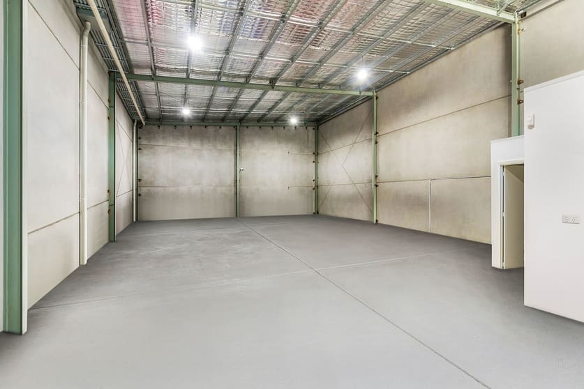 Click to view all images 19 McDowalls Road East Bendigo VIC 3550 - Image 2