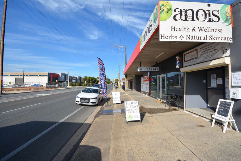 Click to view all images Shop 3, 36 Tapleys Hill Road Royal Park SA 5014 - Image 2