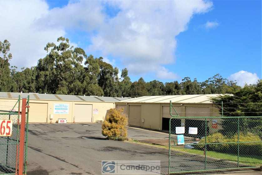 Click to view all images 2/65 Roberts Court Drouin VIC 3818 - Image 2