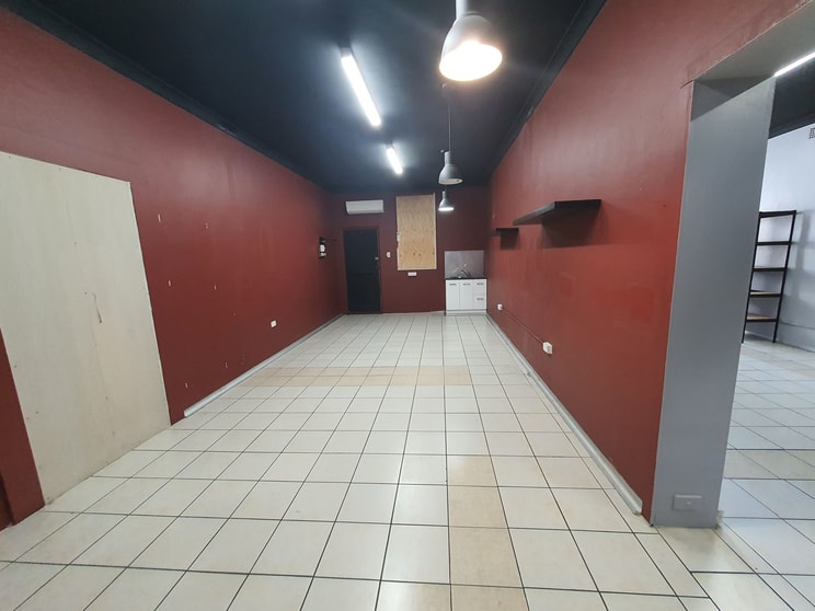 Click to view all images 620/622 Pacific Hwy Belmont NSW 2280 - Image 3