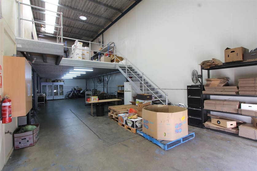 Unit 8D/1-3 Endeavour Road Caringbah NSW 2229 - Image 2
