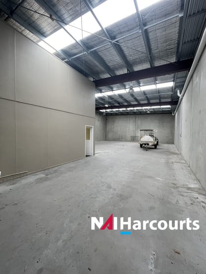 Click to view all images 3/11 Hinkler Court Brendale QLD 4500 - Image 3