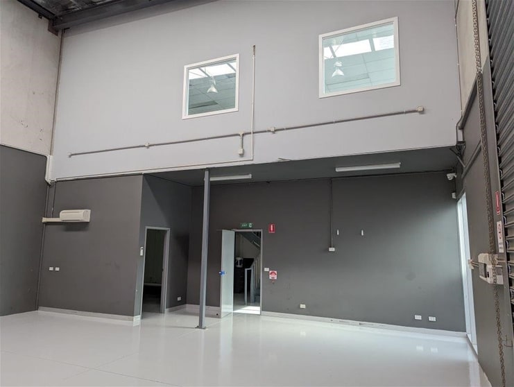 Click to view all images 16/88 Wirraway Drive Port Melbourne VIC 3207 - Image 3