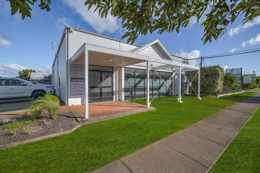 Click to view all images 4 / 166 Hannell Street Maryville NSW 2293 - Image 1