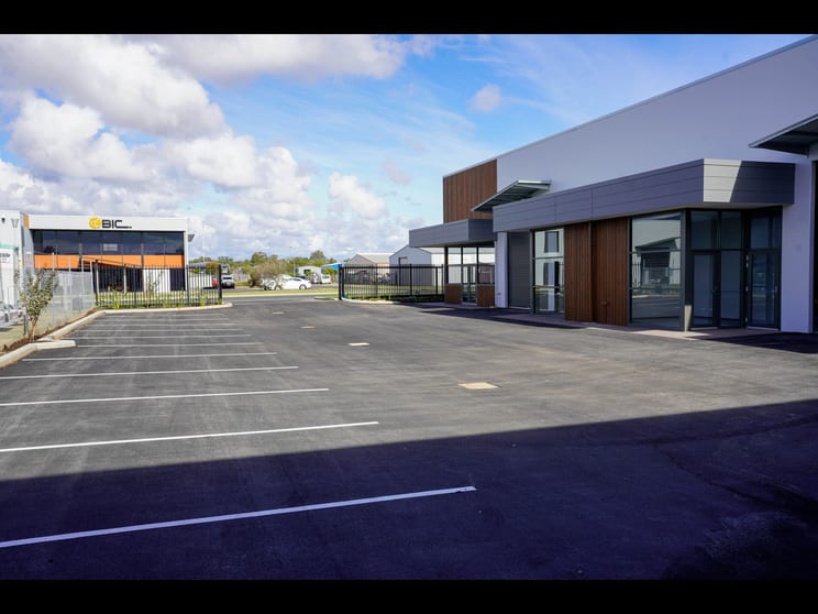 Click to view all images Unit 1/69 Halifax Drive Davenport WA 6230 - Image 1