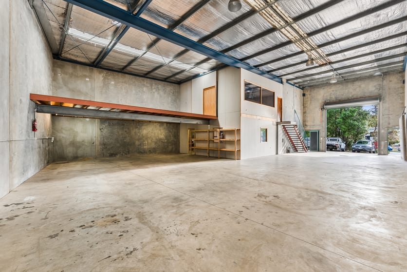 Click to view all images Unit 2/15 Lionel Donovan Drive Noosaville QLD 4566 - Image 2