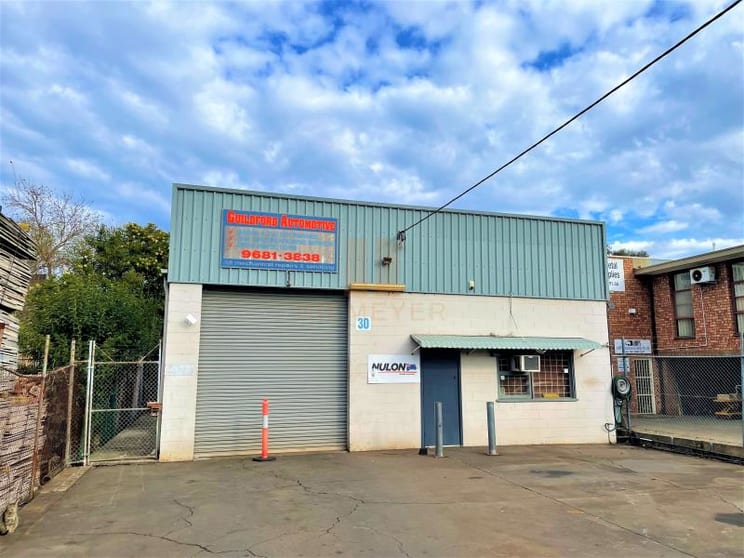 Click to view all images Warehouse/30A Carrington Road Guildford NSW 2161 - Image 1