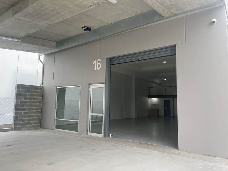 Click to view all images W16/45 Green Street Banksmeadow NSW 2019 - Image 3