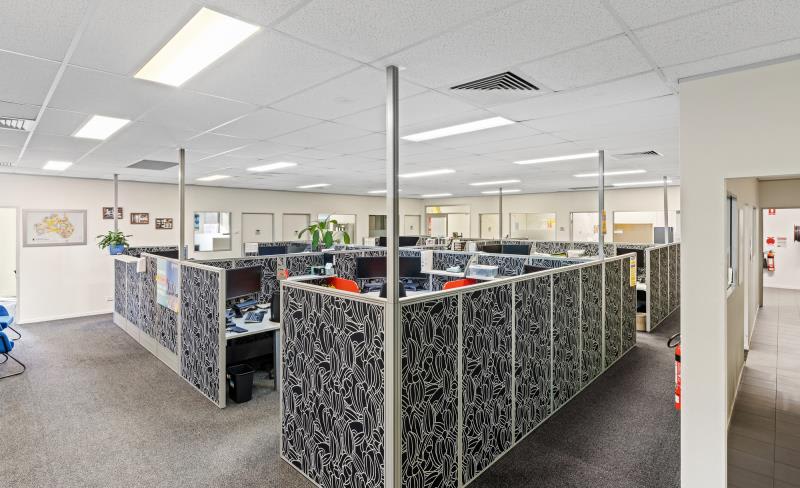 Click to view all images First Floor/17 Gipps Street Carrington NSW 2294 - Image 2