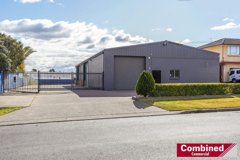 Click to view all images 3 Bellingham Street Narellan NSW 2567 - Image 1