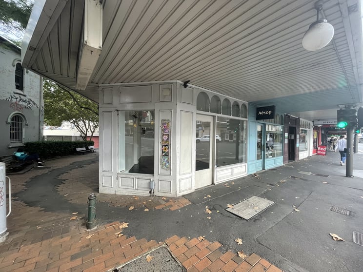 Click to view all images Shop 1/134-140 King St Newtown NSW 2042 - Image 1
