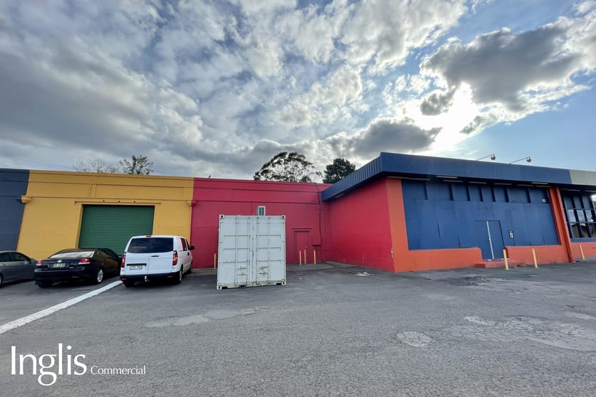 Click to view all images 8, 10 & 11/10-16 Argyle Street Camden NSW 2570 - Image 3