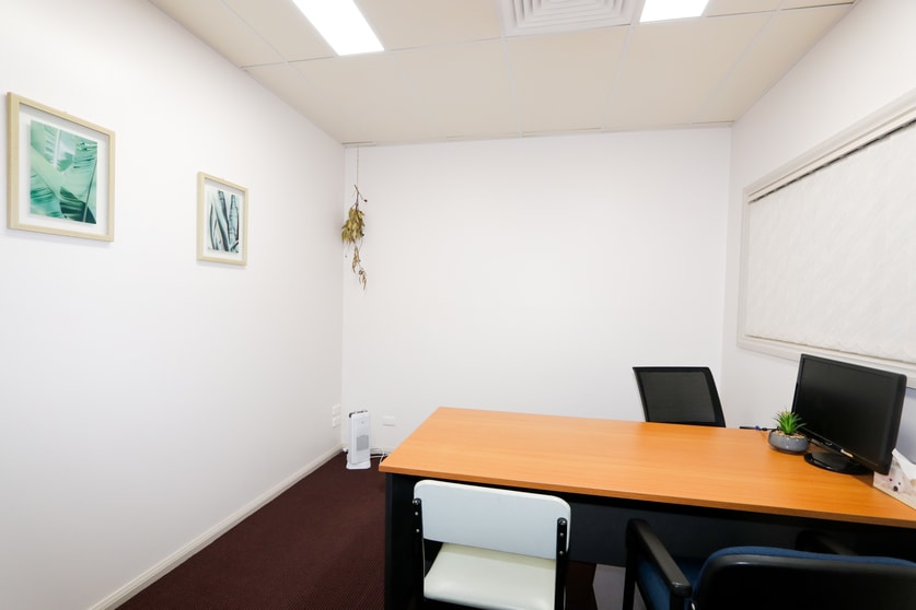 Click to view all images 5/244 Hoskins Street Temora NSW 2666 - Image 5