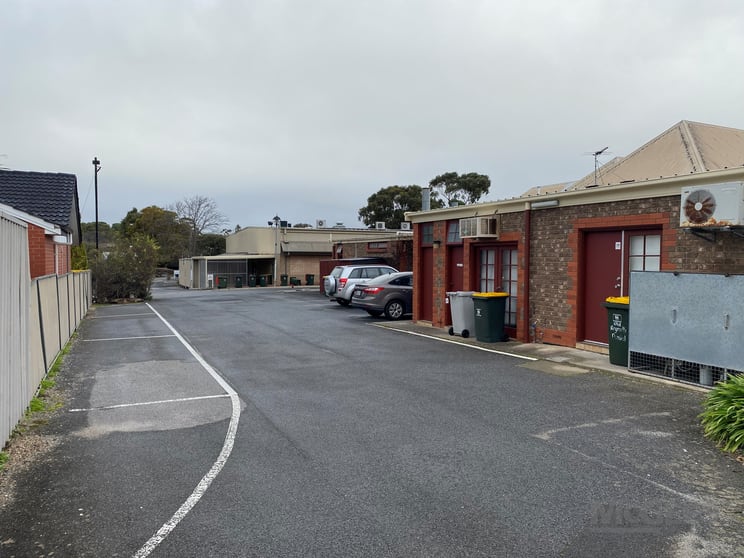 Click to view all images 2/218-220 Old South Road Old Reynella SA 5161 - Image 3