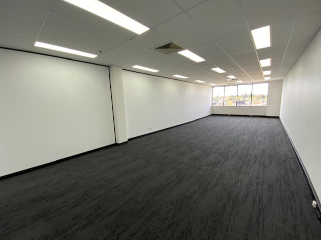 Click to view all images 404/685 Burke Road Camberwell VIC 3124 - Image 3