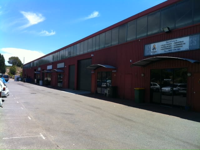 Click to view all images 19 / 81 Briggs St Carlisle WA 6101 - Image 3