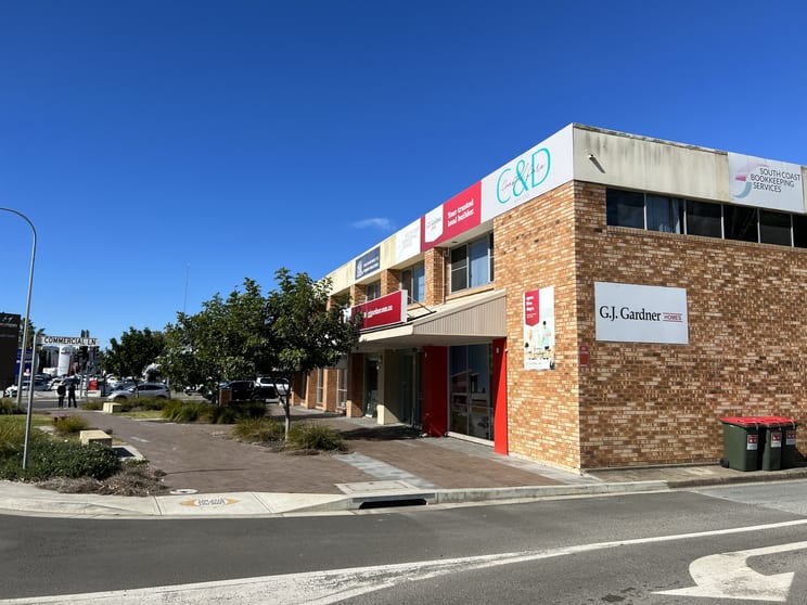 Click to view all images 4/30 Orient Street Batemans Bay NSW 2536 - Image 2