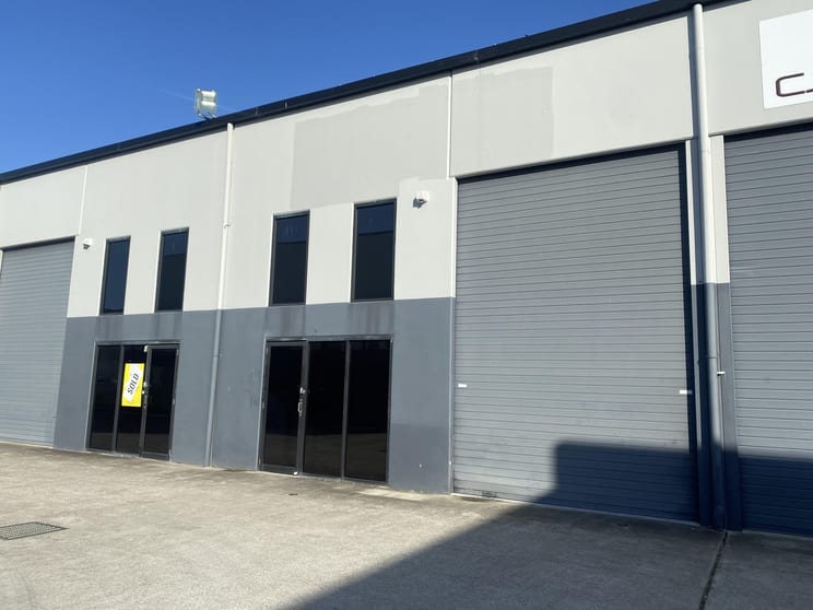 Click to view all images 5/25 Steel Street Capalaba QLD 4157 - Image 1
