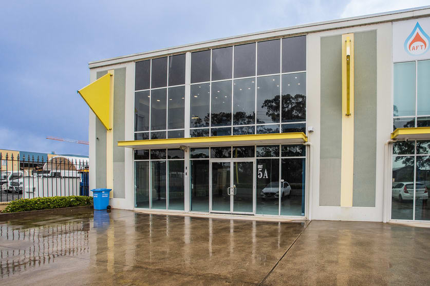 Click to view all images 5A/10-12 Wingate Road Mulgrave NSW 2756 - Image 1