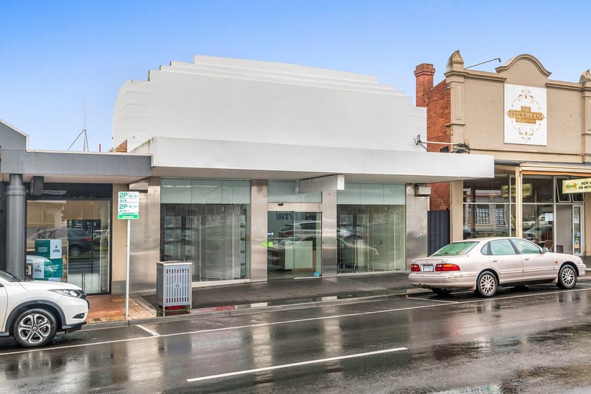 Click to view all images 77 Mitchell Street Bendigo VIC 3550 - Image 1