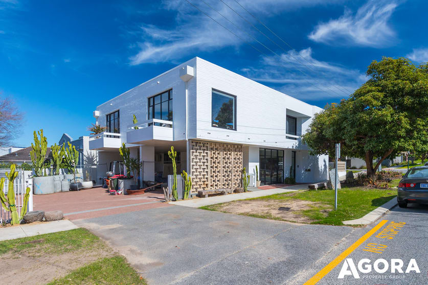 Click to view all images 2 Leura Street Nedlands WA 6009 - Image 1