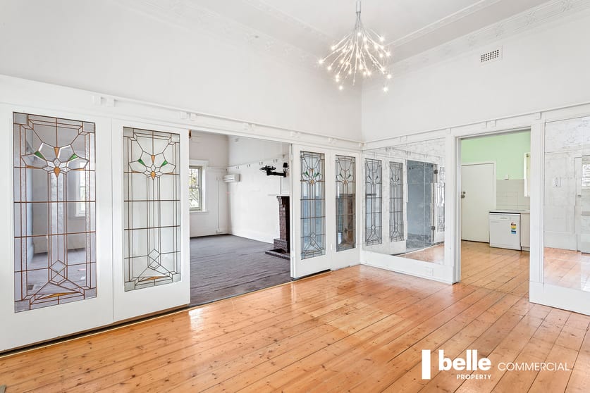 Click to view all images 227 Brighton Road Elwood VIC 3184 - Image 2