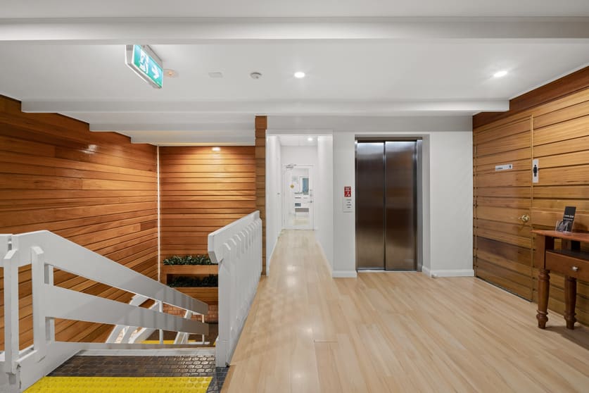 Click to view all images 1B/419 Townsend Street Albury NSW 2640 - Image 3