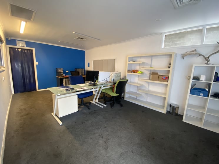 Click to view all images 1/127 Albert Road Moonah TAS 7009 - Image 3