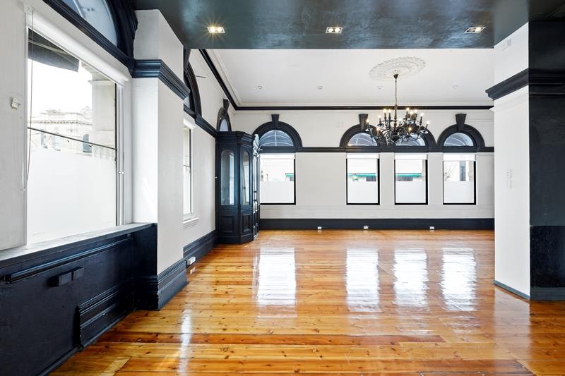 Click to view all images Ground/284 Bay Street Brighton VIC 3186 - Image 3