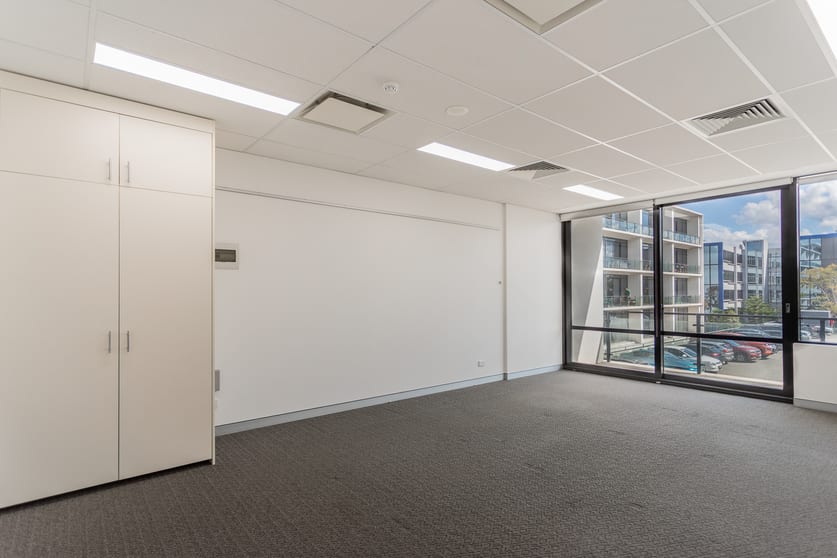 Click to view all images 2.04/29-31 Lexington Drive Bella Vista NSW 2153 - Image 1