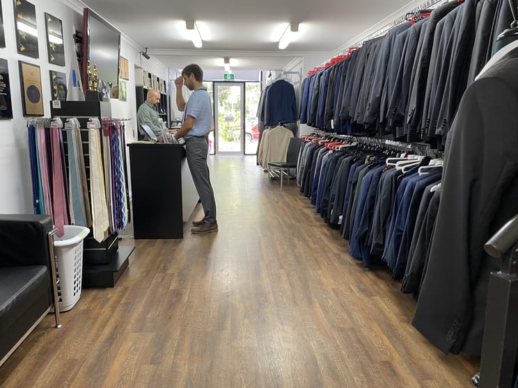 17/77 Oxford Street Bulimba QLD 4171 - Image 2