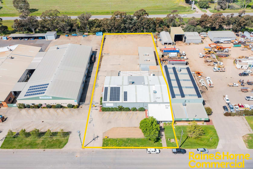 Click to view all images 9 Say Street Wagga Wagga NSW 2650 - Image 1