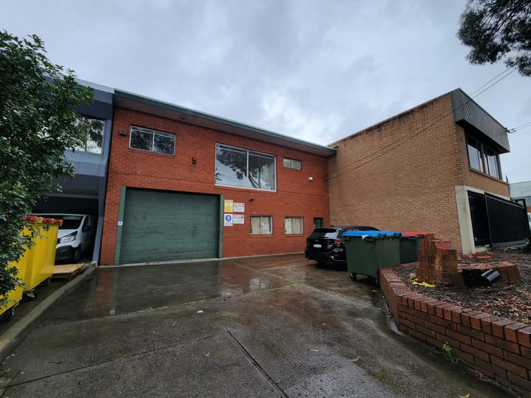 Click to view all images 19 Vore Street Silverwater NSW 2128 - Image 2
