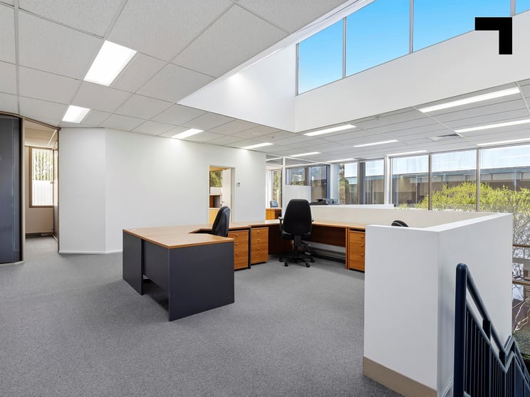 Click to view all images 6/109 Whitehorse Road Blackburn VIC 3130 - Image 2