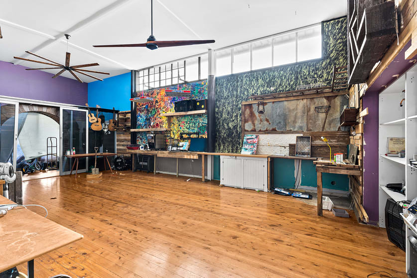 Click to view all images 17 Greene Street Warrawong NSW 2502 - Image 2