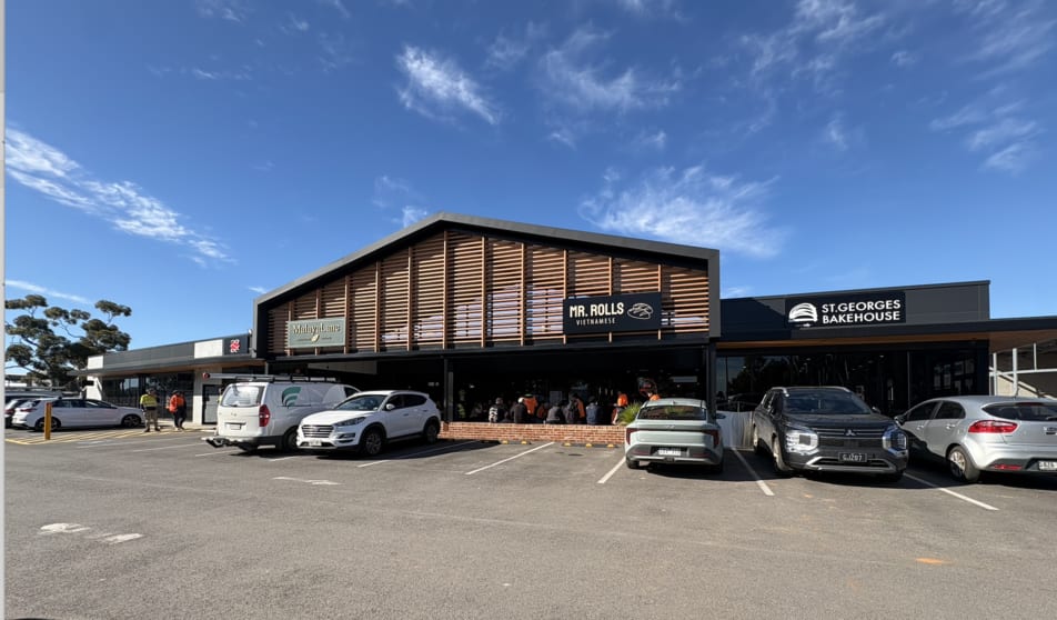 Click to view all images 1 - 5 Sturton Road Edinburgh SA 5111 - Image 3