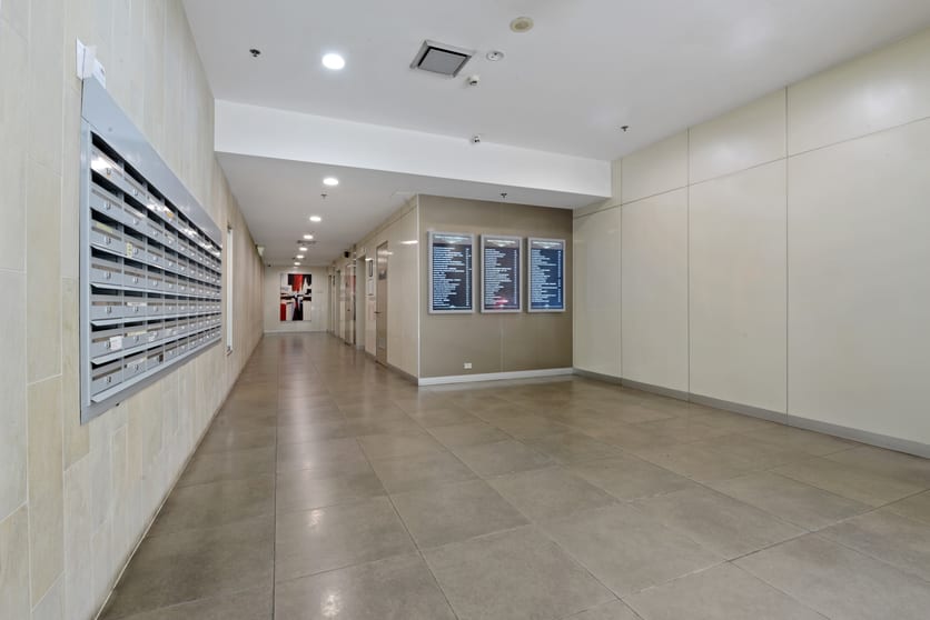 Click to view all images Level 16, 1612/87 Liverpool Street Sydney NSW 2000 - Image 2