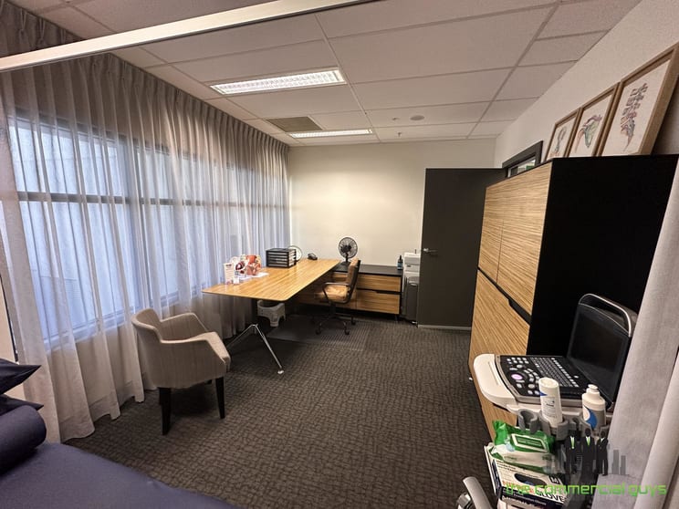 Click to view all images S.1, 1/99 Marine Pde Redcliffe QLD 4020 - Image 2