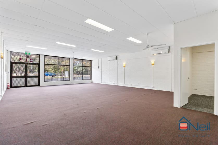 Click to view all images 3/213 Railway Avenue Kelmscott WA 6111 - Image 3