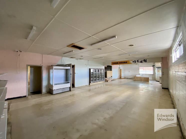Click to view all images 50 York Street Sandy Bay TAS 7005 - Image 3