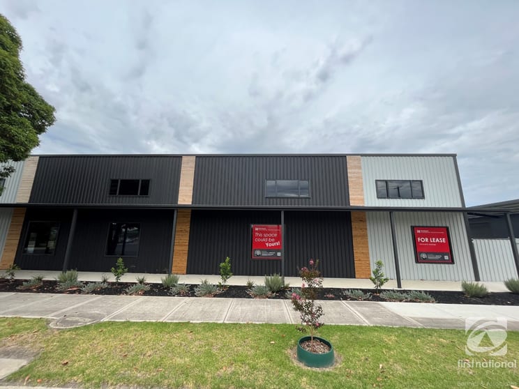 Click to view all images 1/33 Hovell Street Wodonga VIC 3690 - Image 1