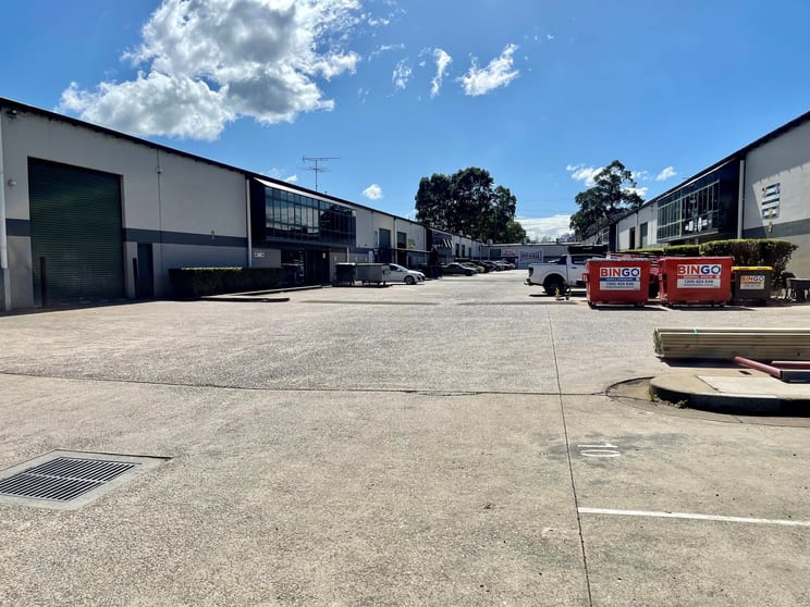 Click to view all images Unit 2, 16-24 Borec Road Penrith NSW 2750 - Image 2
