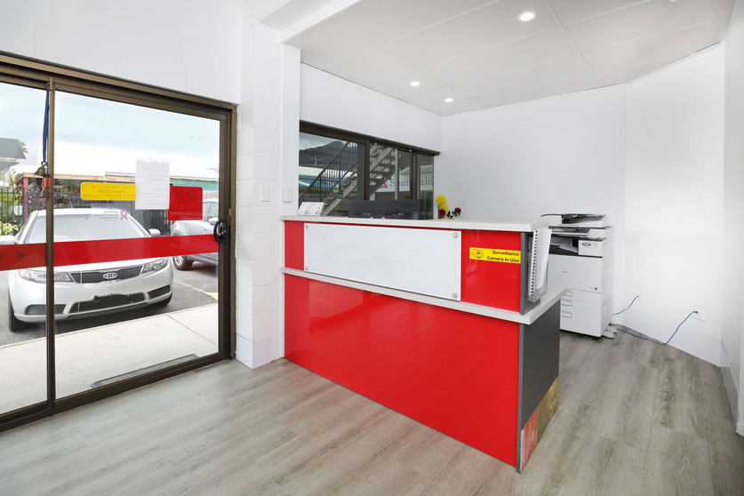 Click to view all images Suites/1 & 2 Smithfield Business Centre, 1057 Captain Cook Highway Smithfield QLD 4878 - Image 2