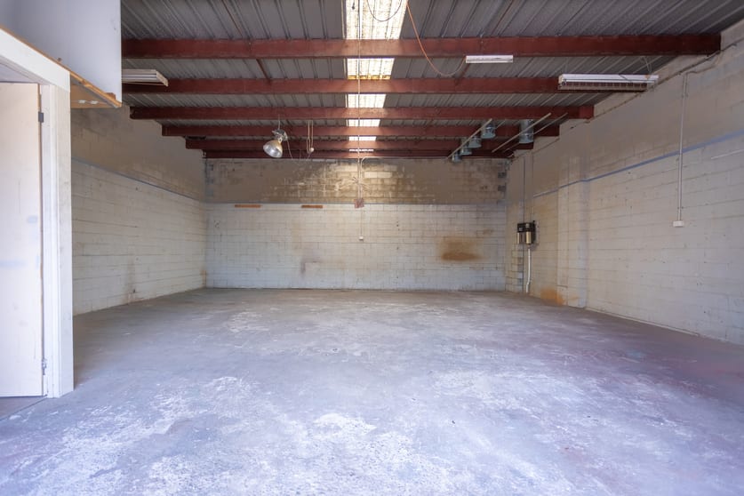 Click to view all images 4/2 Dean Place Penrith NSW 2750 - Image 2